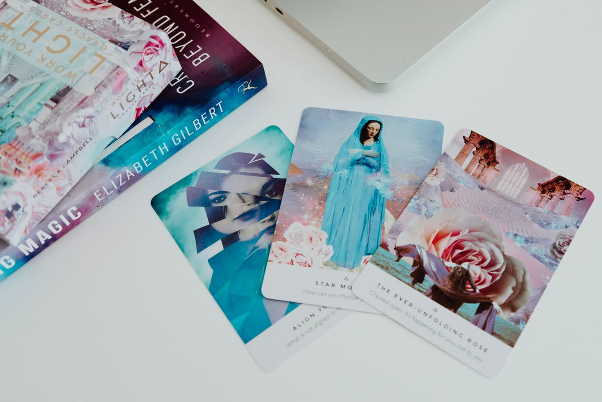 Learn How To Use Oracle Cards To Tap Into Your Intuition and Gain Insight